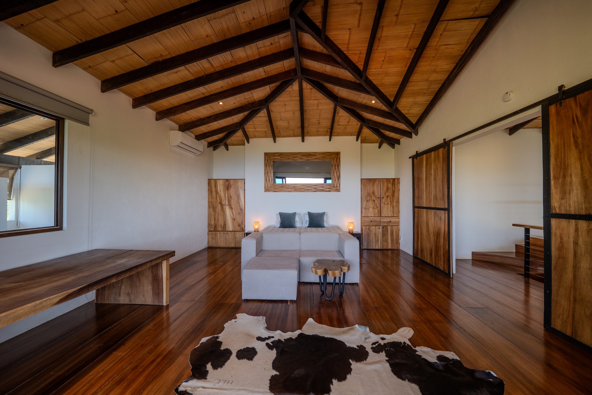 Studio suite with cathedral ceiling
